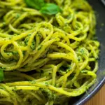 Pasta mit cremiger Spinat-Sauce